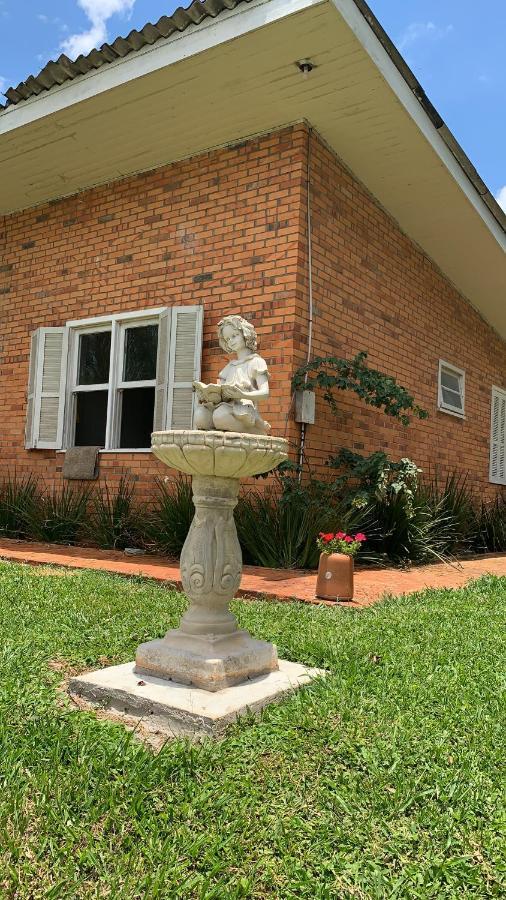 Hotel Pousada La Vierro ポンタ・グロッサ エクステリア 写真